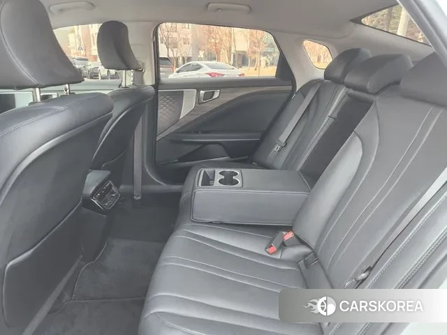 Kia K8 2023 Белый из Кореи, фото 5