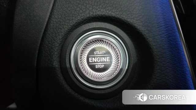 Mercedes-Benz C-Class W205 2019 Белый из Кореи, фото 5