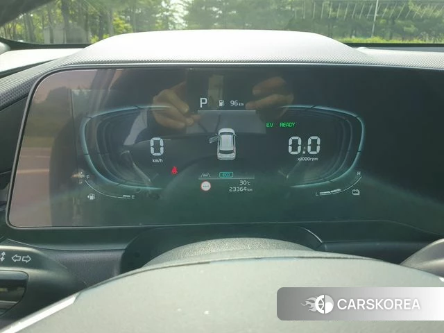 Kia Di Ol Nu Niro 2024 Черный из Кореи, фото 5
