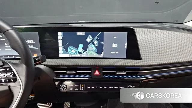 Kia EV6 2022 Черный из Кореи, фото 5