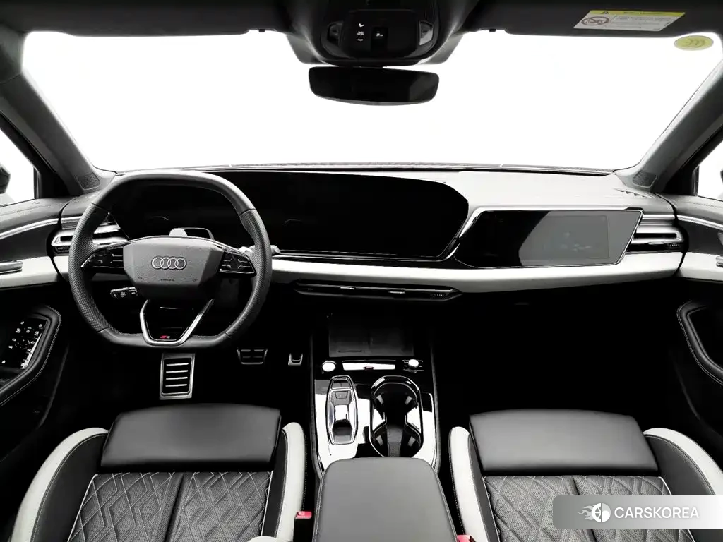 Audi A5L 2025 Red/purple из Китая, фото 5