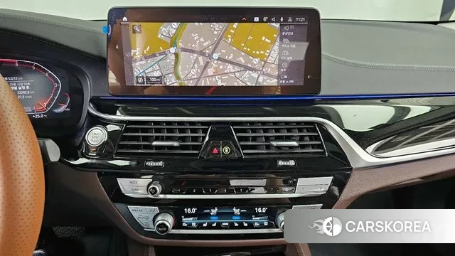 BMW 5 Series (G30) 2021 Черный из Кореи, фото 5