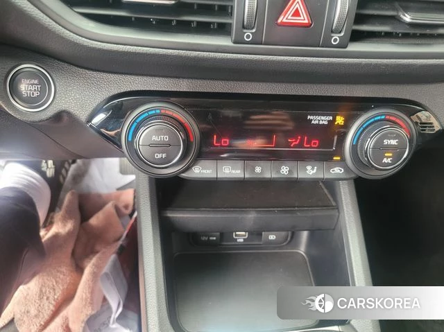 Kia The New K3 2nd generation 2022 Белый из Кореи, фото 5