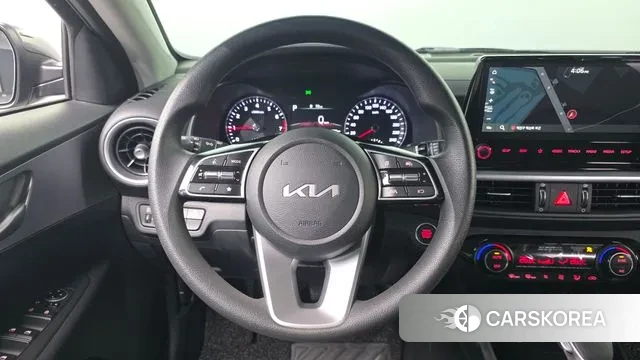 Kia The New K3 2nd generation 2023 Серый из Кореи, фото 5