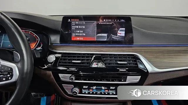 BMW 5 Series (G30) id 3493949 из Кореи 5