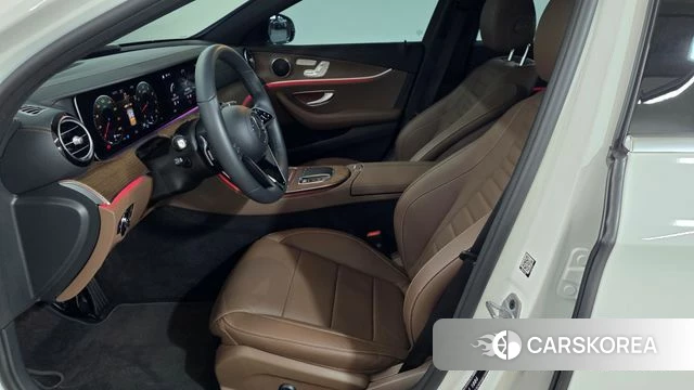 Mercedes-Benz E-Class W213 2023 Белый из Кореи, фото 5