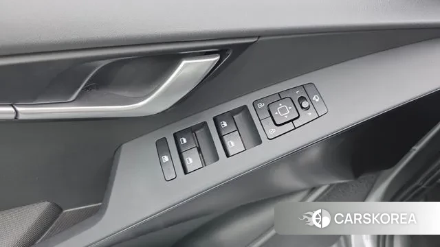 Kia Di Ol Nu Niro 2023 Серый из Кореи, фото 5