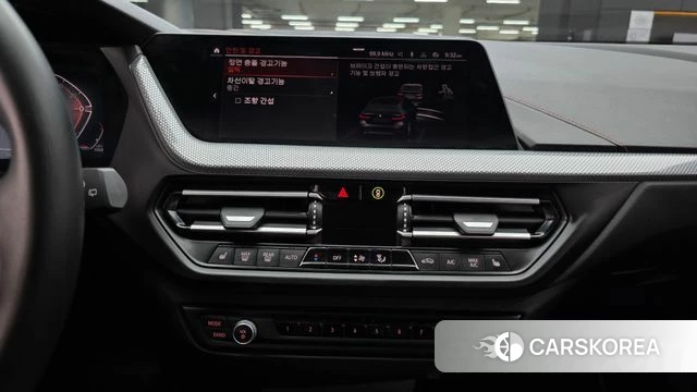 BMW 1 Series (F40) 2021 Черный из Кореи, фото 5