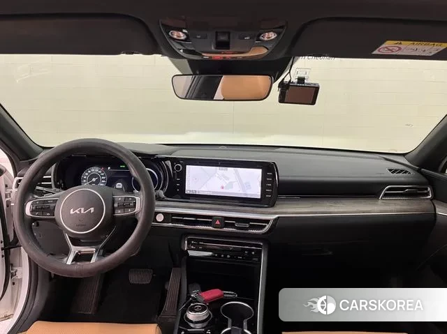 Kia K5 3rd generation 2022 Белый из Кореи, фото 5