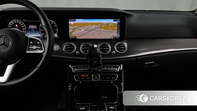 Mercedes-Benz E-Class W213 2020 Черный из Кореи, фото 5