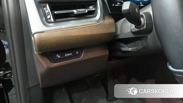 BMW 2 Series Active Tourer (U06) 2025 Черный из Кореи, фото 5