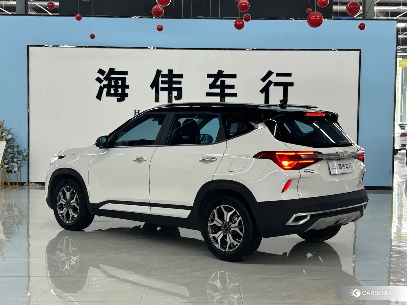 Kia KX3 2022 Белый из Китая, фото 5