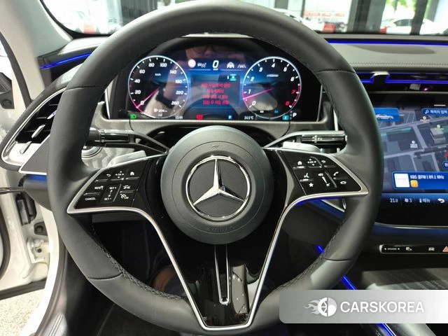 Mercedes-Benz E-Class W214 2026 Белый из Кореи, фото 5