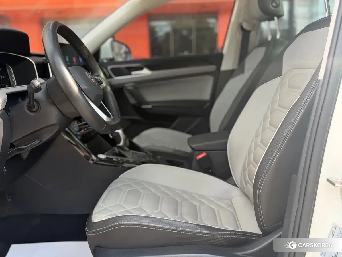Volkswagen Tayron 2022 Белый из Китая, фото 5
