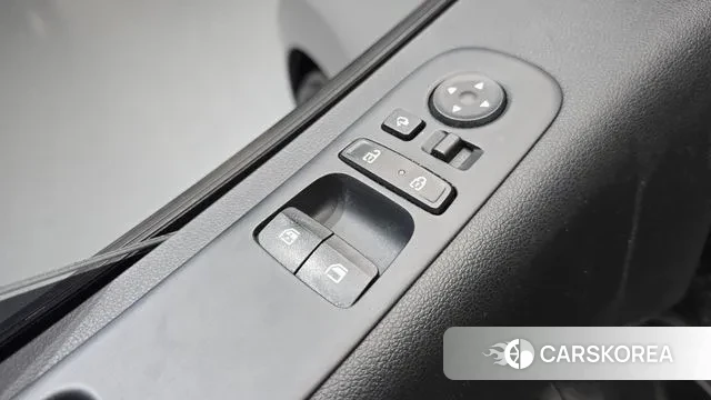 Hyundai Staria 2022 Серебряный из Кореи, фото 5