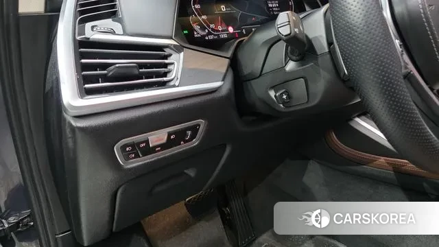 BMW X7 (G07) 2022 Серый из Кореи, фото 5