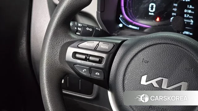 Kia The New Kia Ray 2023 Белый из Кореи, фото 5