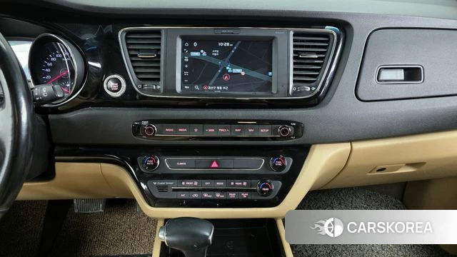 Kia The New Carnival 2019 Черный из Кореи, фото 5