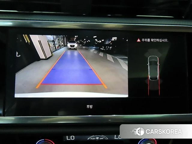 Audi Q3 (F3) 2024 Белый из Кореи, фото 5