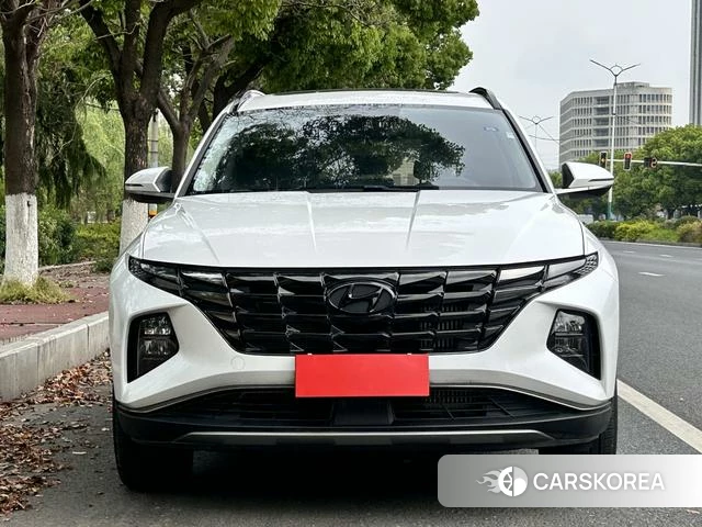 Hyundai Tucson 2023 Белый из Китая, фото 5