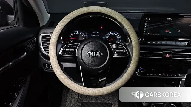 Kia Seltos 2021 Серый из Кореи, фото 5