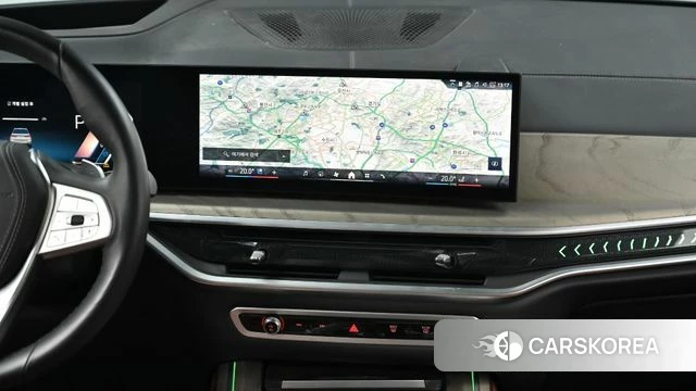 BMW X7 (G07) 2023 Белый из Кореи, фото 5