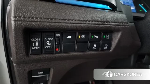 Honda Odyssey 2019 Белый из Кореи, фото 5