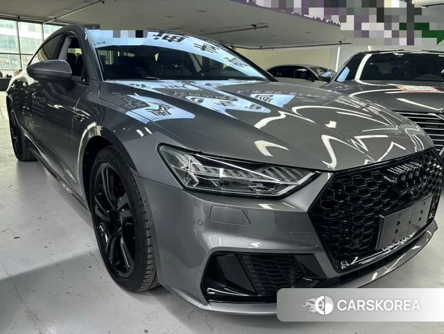 Audi A7L 2024 Серебристо-серый из Китая, фото 5