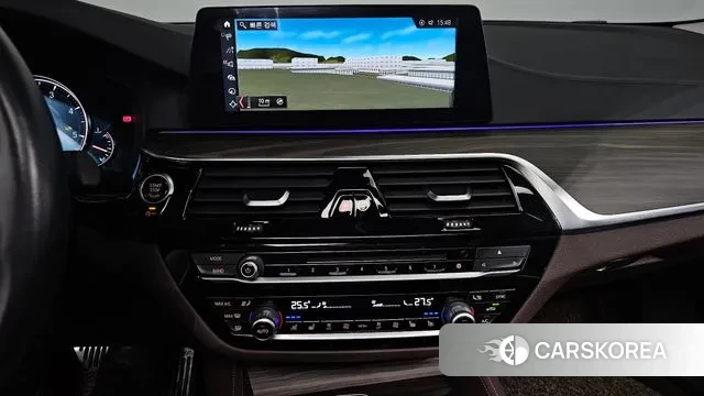 BMW 5 Series (G30) 2018 Синий из Кореи, фото 5