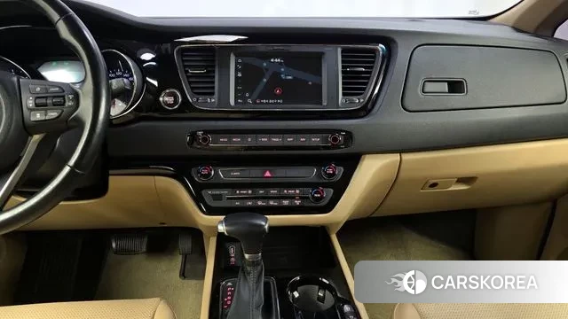 Kia The New Carnival 2019 Черный из Кореи, фото 5