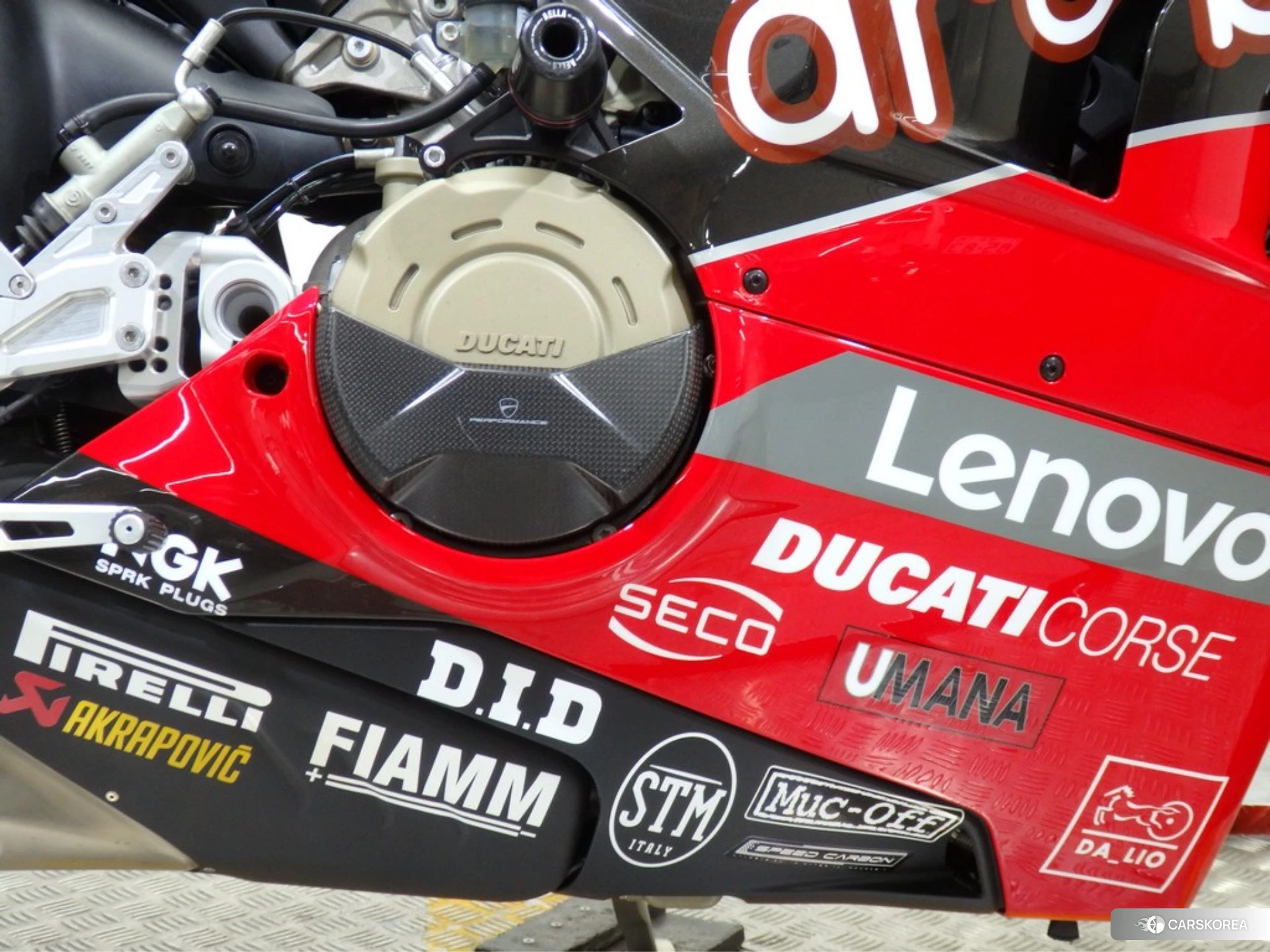 Ducati PANIGALE V4 S 2020 из Японии, фото 2
