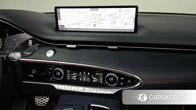 Genesis GV70 2021 Белый из Кореи, фото 5