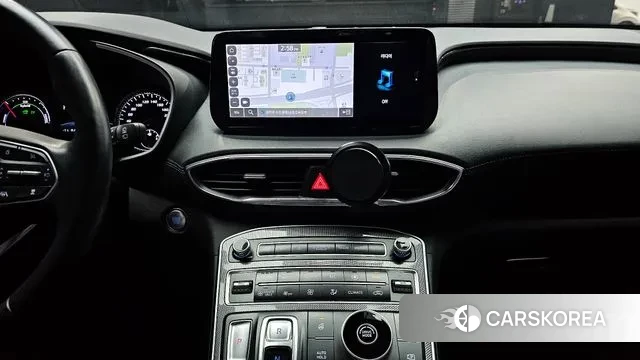 Hyundai The New Santa Fe 2021 Белый из Кореи, фото 5