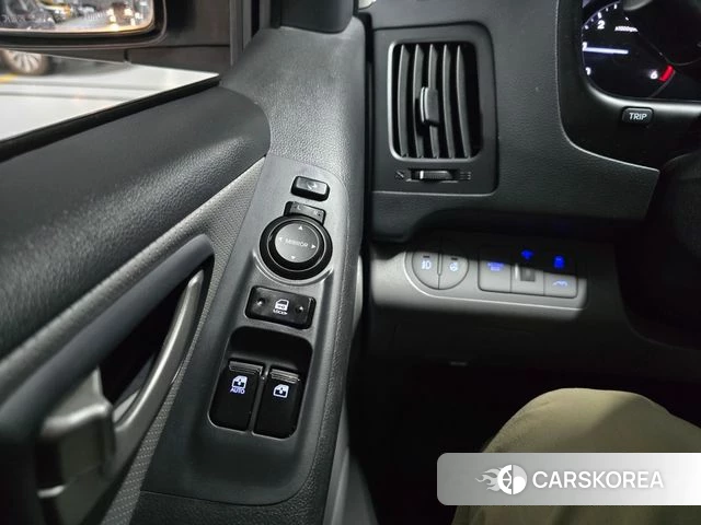 Hyundai The New Grand Starex 2018 Белый из Кореи, фото 5