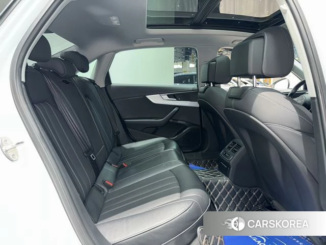 Audi A4L 2023 Белый из Китая, фото 5