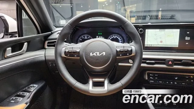 Kia K5 3rd generation 2022 Белый из Кореи, фото 5