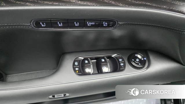 Genesis G90 (RS4) 2026 Черный из Кореи, фото 5