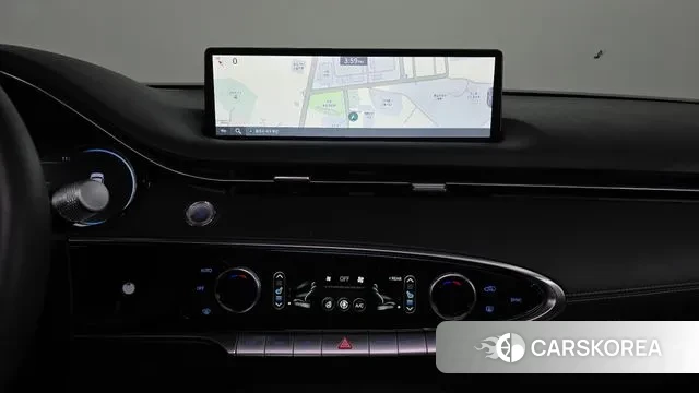 Genesis GV70 2024 Белый из Кореи, фото 5