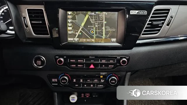 Kia Niro 2018 Синий из Кореи, фото 5