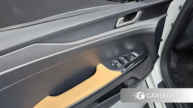 Kia K5 3rd generation 2022 Белый из Кореи, фото 5