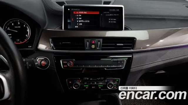 BMW X1 (F48) 2021 Белый из Кореи, фото 5