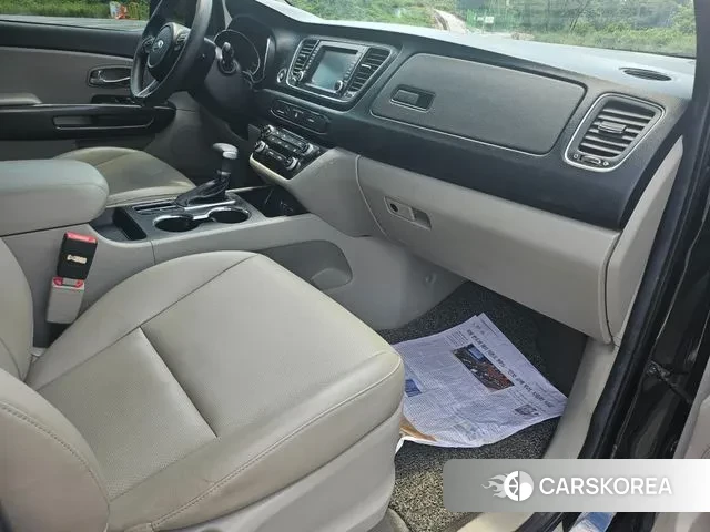 Kia The New Carnival 2019 Черный из Кореи, фото 5