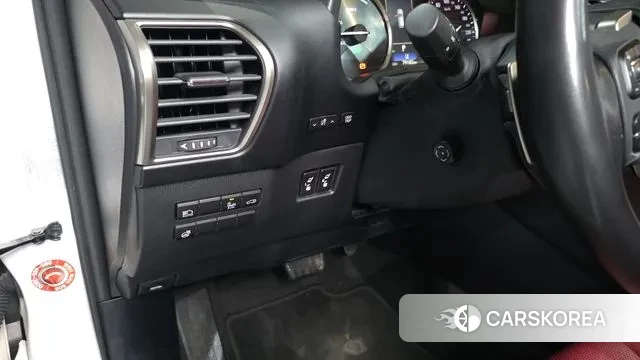 Lexus NX300h 2020 Белый из Кореи, фото 5