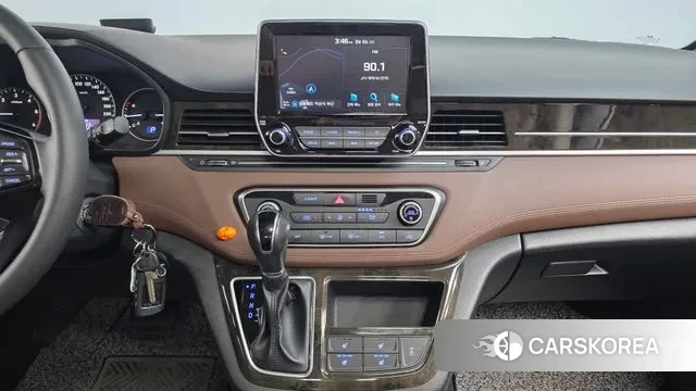 Hyundai The New Grand Starex 2018 Черный из Кореи, фото 5
