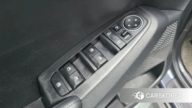 Kia Seltos 2021 Серый из Кореи, фото 5