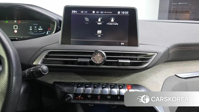Peugeot 3008 second generation 2018 Синий из Кореи, фото 5