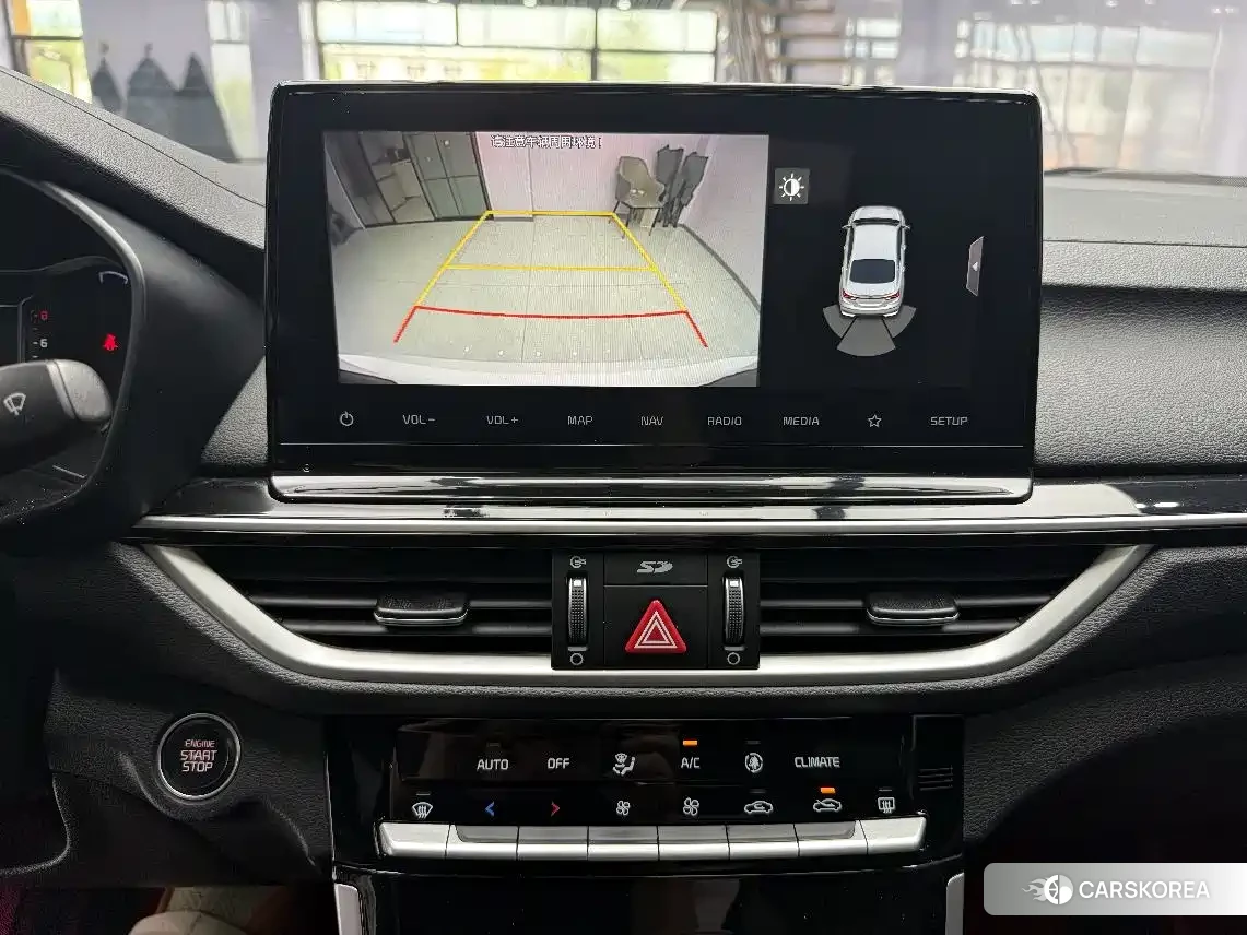 Kia K3 2022 Белый из Китая, фото 5