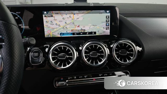 Mercedes-Benz EQA H243 2022 Белый из Кореи, фото 5