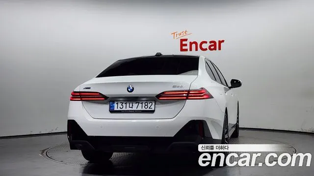 BMW 5 Series (G60) id 2538515 из Кореи 5