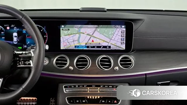 Mercedes-Benz E-Class W213 2023 Белый из Кореи, фото 5